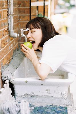 青青河边草免费观看西瓜动漫,青青河边草高清免费版新闻