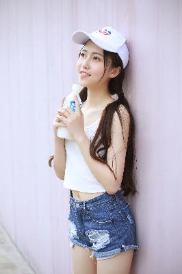 美丽小蜜桃